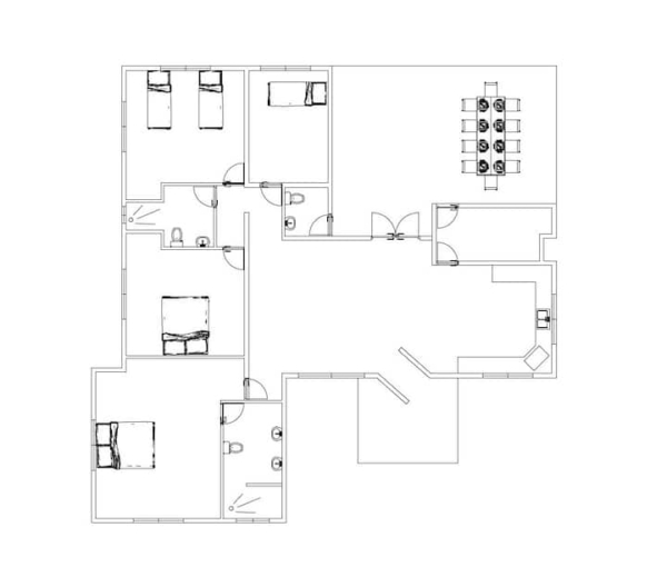 . LUXURIOUS AND SPACIOUS VILLA