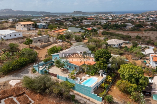 Kaya Navigator 266, Rooi Santu –