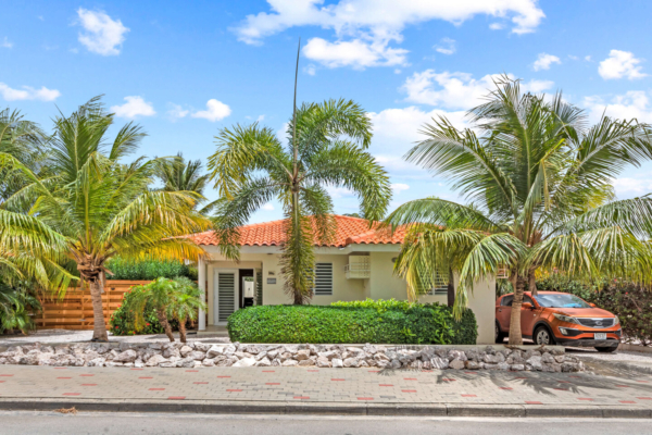 Marbella Estate, JAN THIEL Curacao