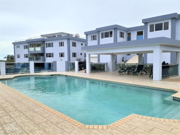 RUIM APPARTEMENT @ WINDWARD GIROUETTE