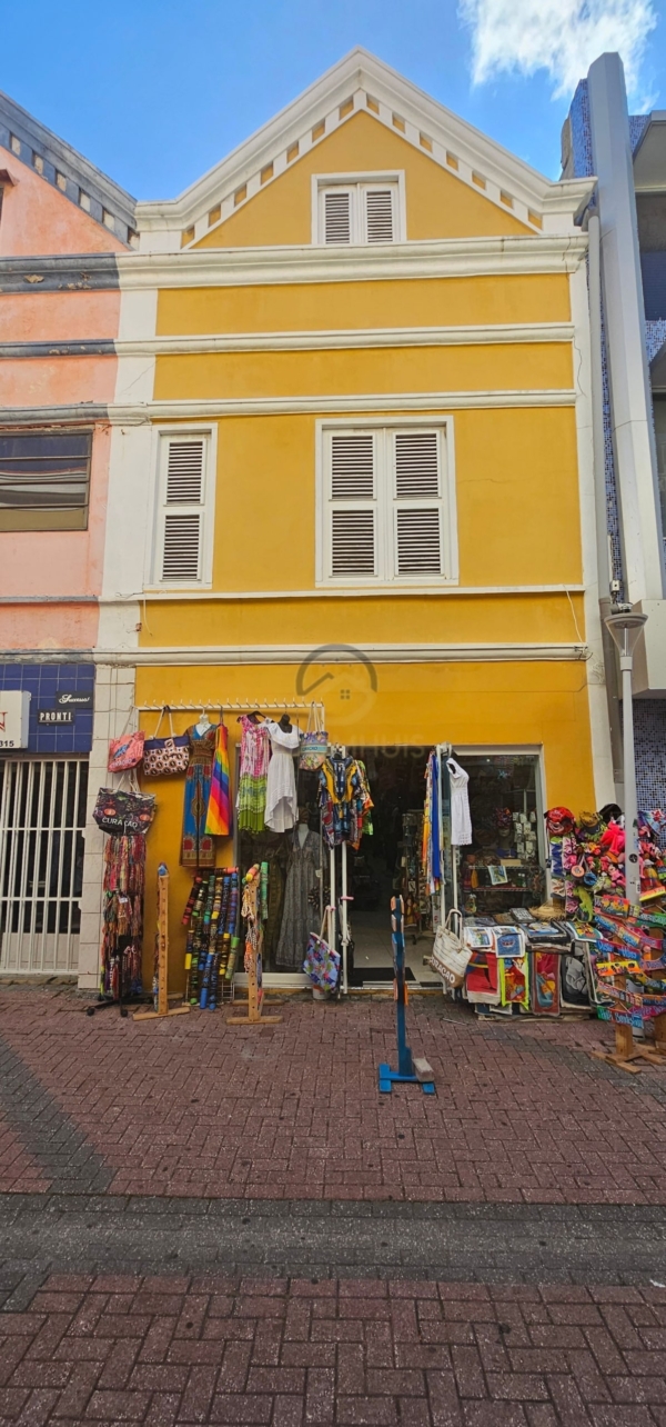 Monumental building in the heart of Punda, Curaçao