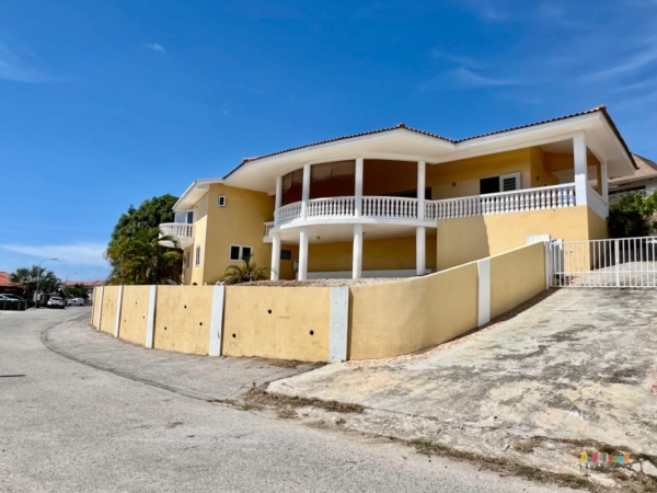 Bottelier, Willemstad, Curacao