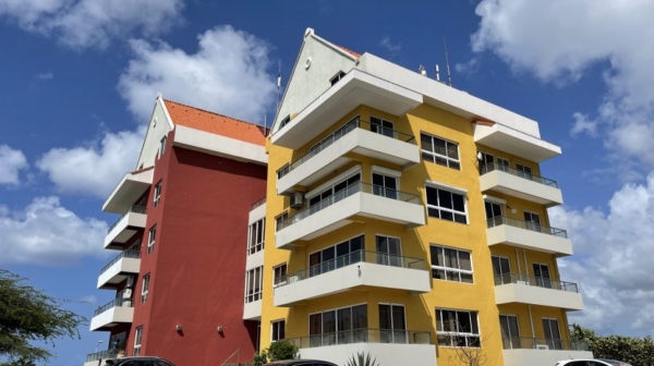 Office Building Ara Hilltop Parera