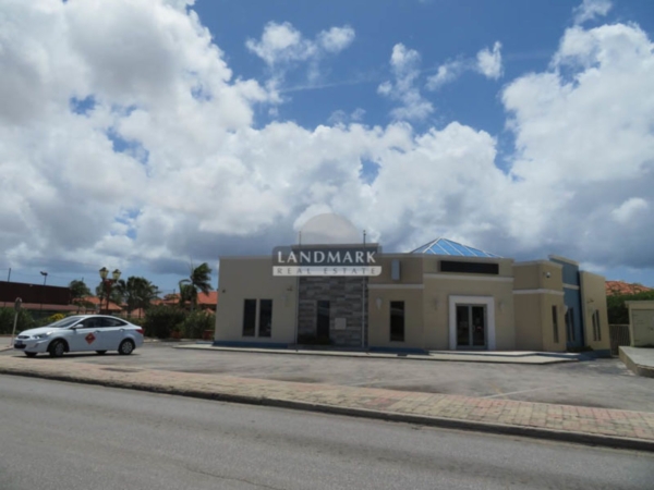 Palm Beach 5, Noord
–