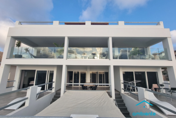 Modern 2-bedroom Apartment for Rent in Bottelier