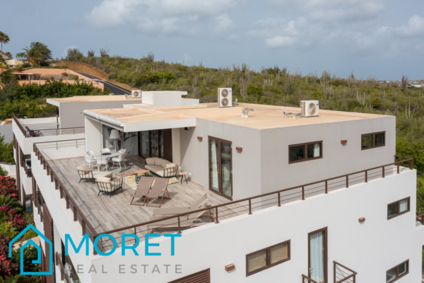 Jan Sofat – Penthouse LUX