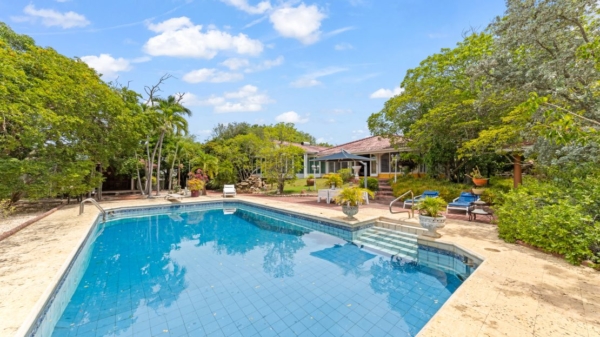 Private Oasis