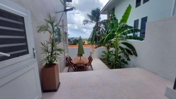 RUIM APPARTEMENT BOTTELIER MET UITZICHT