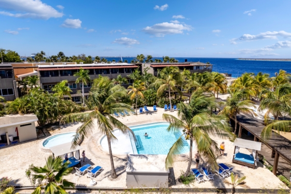 Eden Beach Resort