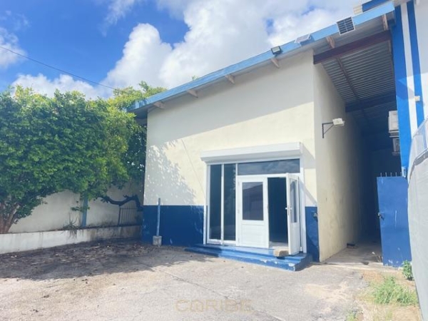 Prime location ; Versatile commercial property in the heart of Salina