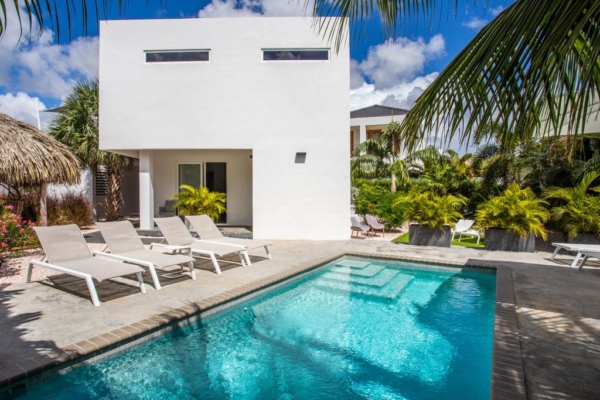 Kaya Karibe, JAN THIEL Curacao