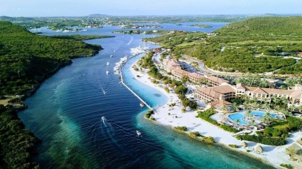 Seru Boca Estate