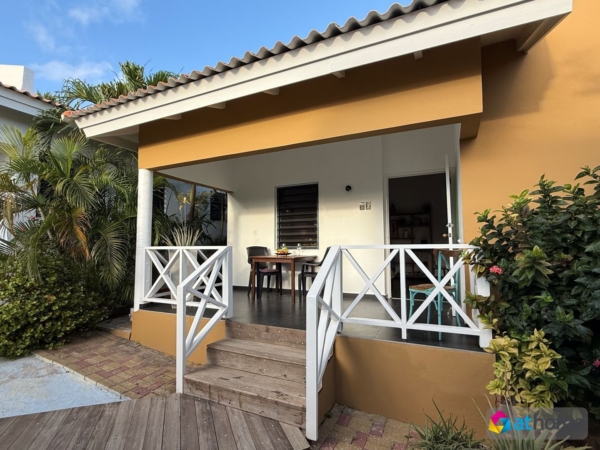 Mooie Woning met Zwembad in Puru Resort te Jan Thiel