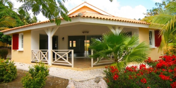 Beautiful Bungalow in Jan Thiel for Rent