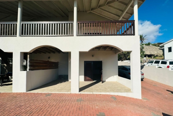 Spacious 2 Bedroom Apartment for rent in Jan Thiel