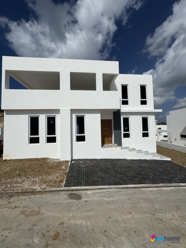 Nieuwbouw Villa met Zwembad op Vredenberg