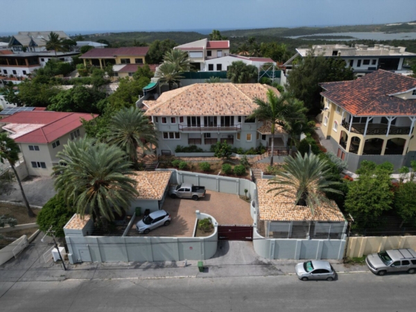 Kaya Jan Thiel, Jan Thiel, Curaçao