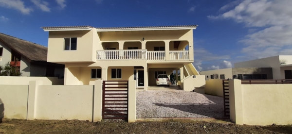 Nice new apartment at Cas Grandi