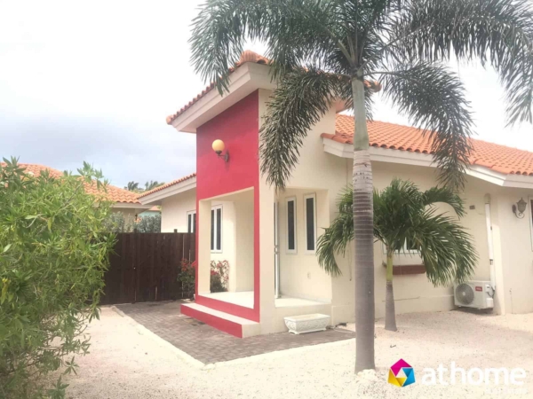Prachtige woning op Toscane resort met Zwembad
