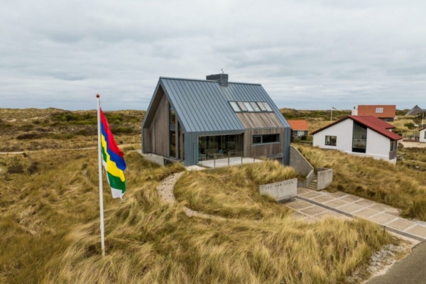 Markante, luxe vakantievilla op Terschelling