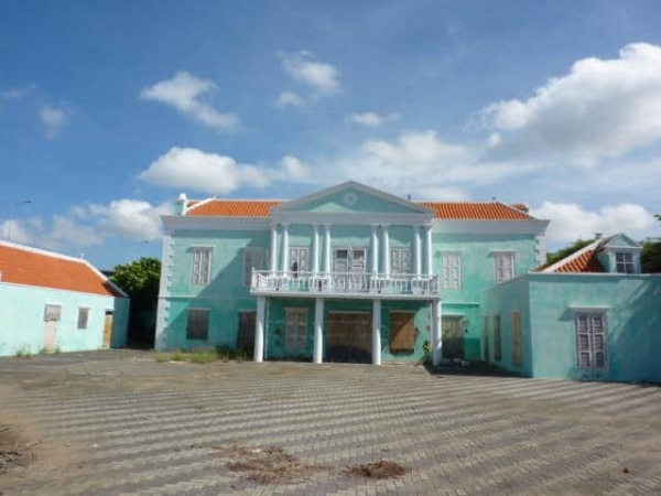 Monumental Building Scharlooweg Punda