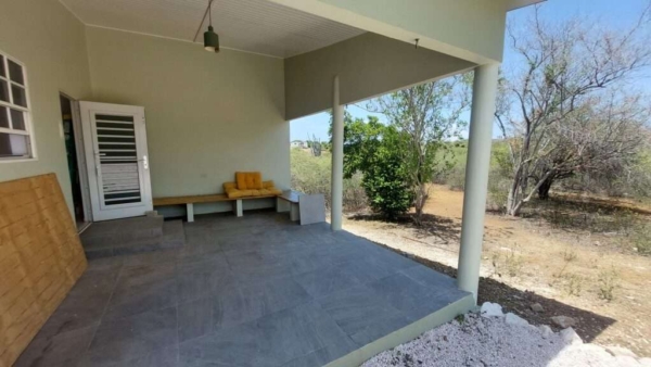 VRIJSTAANDE WONING SERU MACHU (ACHTER FUIK)