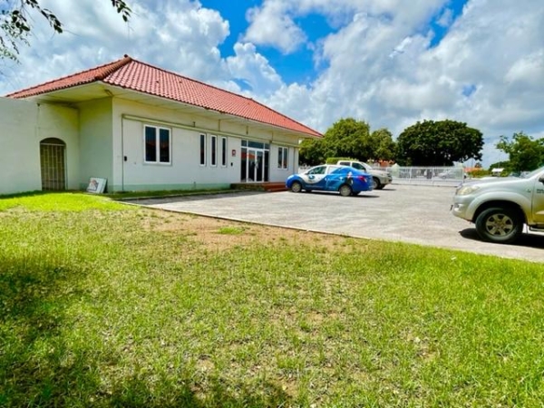 Centrally located office units in Emma City (unit K)