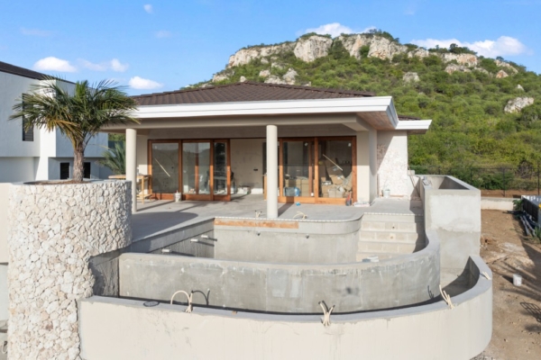 Blue Bay  High-end, luxurious newly built villa with rental potential