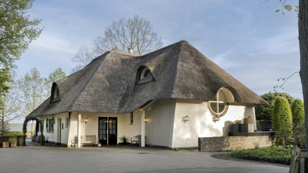 Schilderachtig landhuis in een oeroud Twents landschap