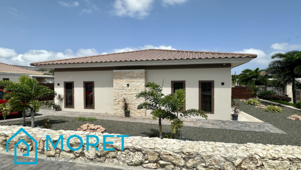 Skerpene Living ; Woning met zwembad