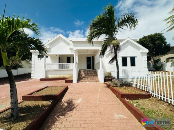 Gerenoveerde Woning in Muizenberg