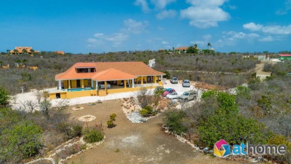 Mooie Villaop Coral Estate Beach Resort Curacao