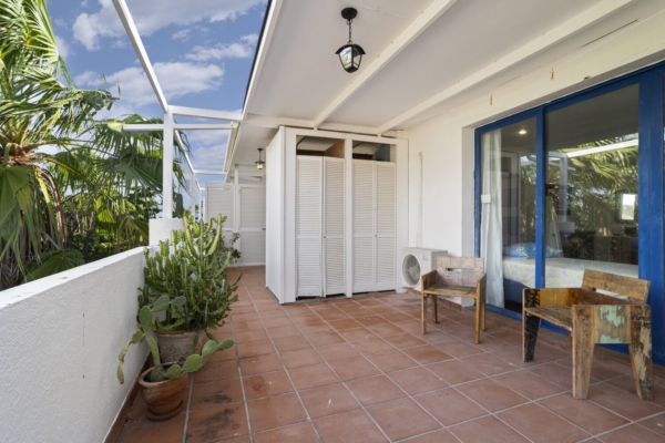 Caribbean Court 222